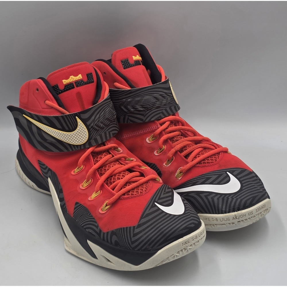 Nike Zoom Lebron Soldier VIII Shoes Men's Size 12 Crimson Orange 688579-610